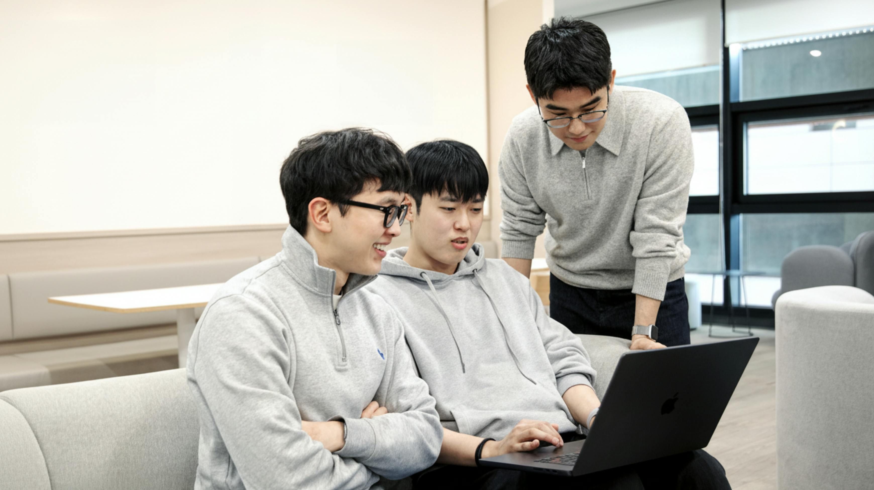 정답이 없는 세계에서 최적의 균형점을 향해 간다는 건_포스트썸네일